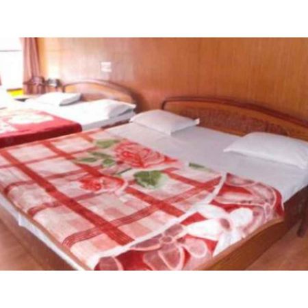 Hotel Darpan Nainital Ngoại thất bức ảnh